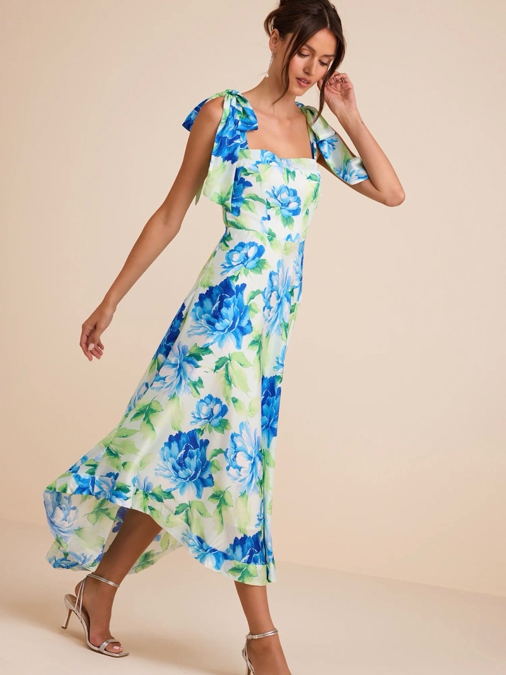 Lulus Fleurette Light Green Floral Tie-Strap Midi Dress